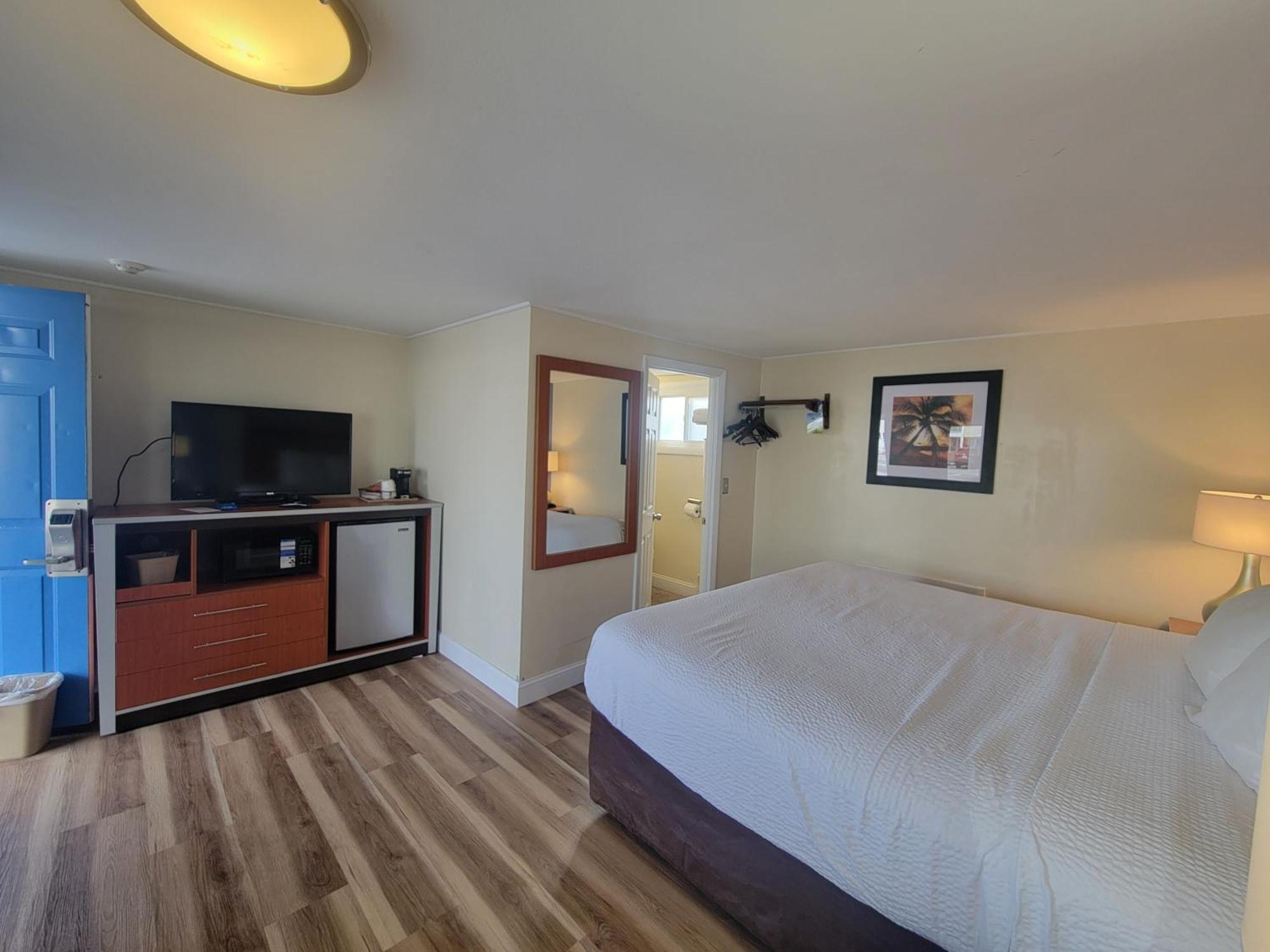 Days Inn By Wyndham - Cape Cod West Yarmouth Exterior foto