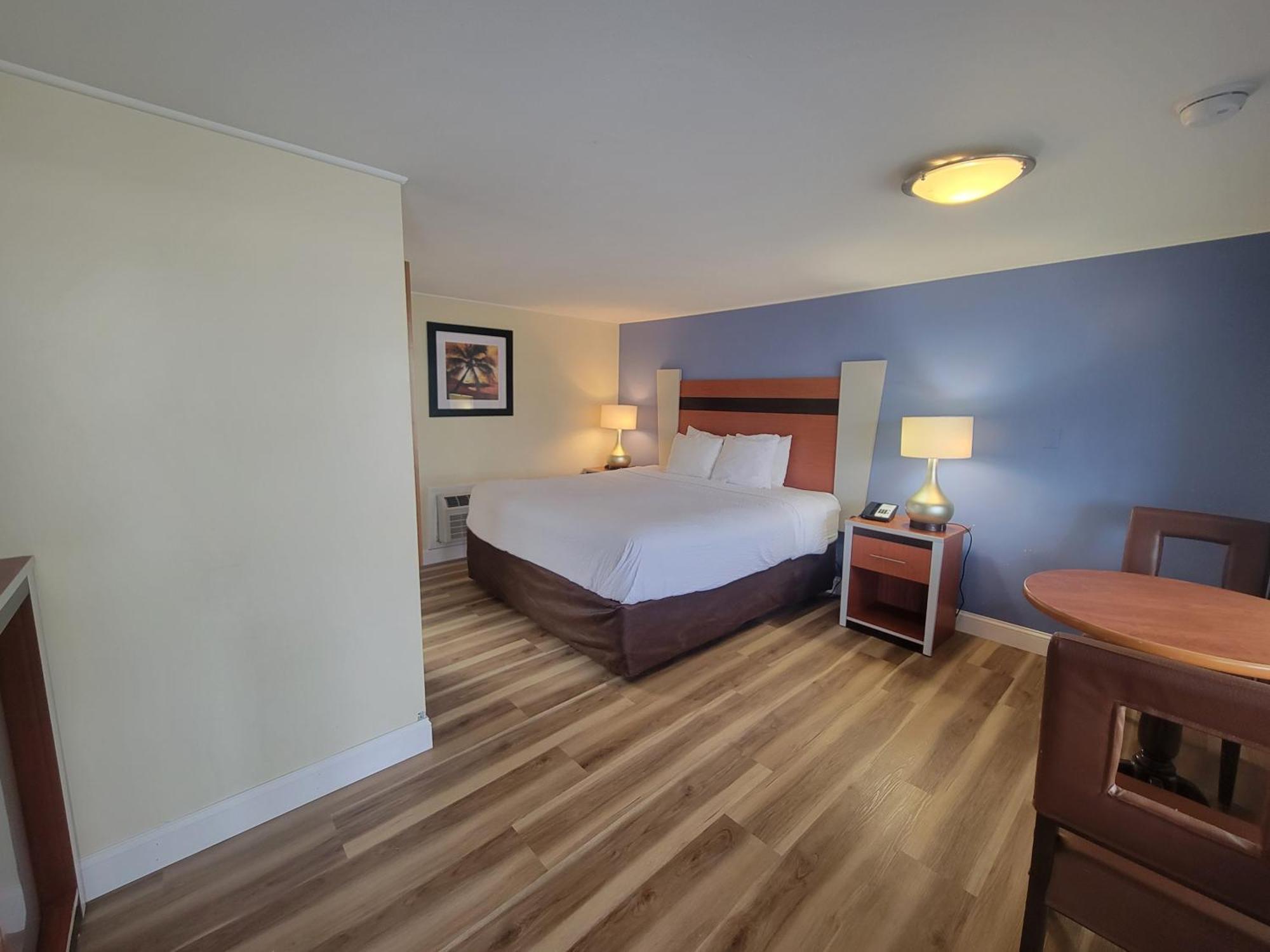 Days Inn By Wyndham - Cape Cod West Yarmouth Exterior foto